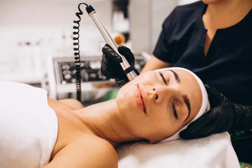 Clinica de Estetica em Portugual Instituto Zuzubecker Peeling de Diamante Facial